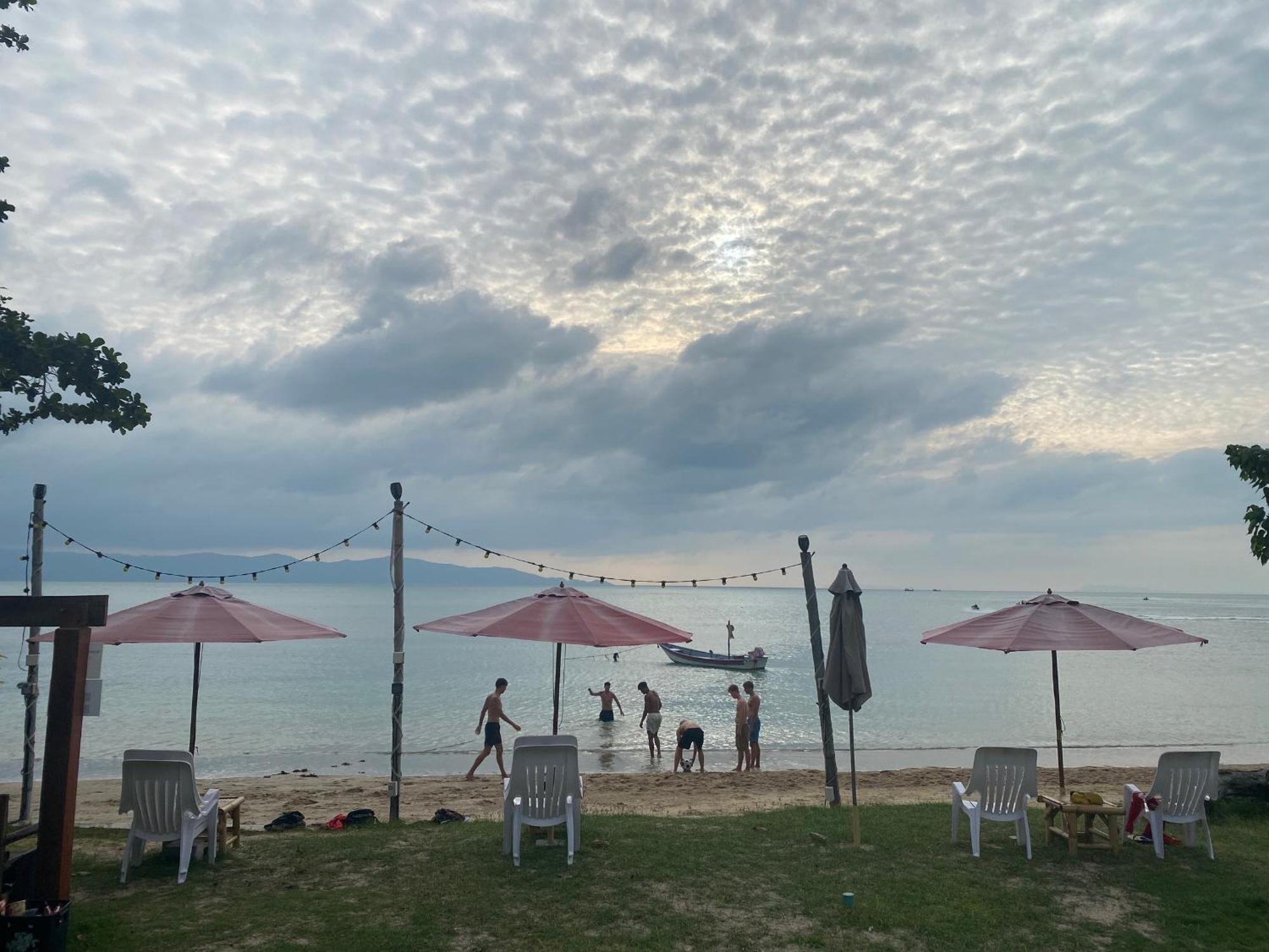 Rainbow Bungalow Haadrin Koh Phangan Haad Rin Exterior foto